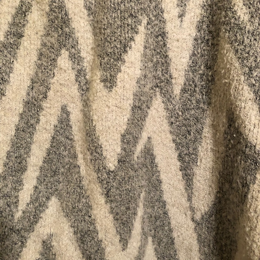 Lane Bryant long sleeved sweater - Picture 2 of 4